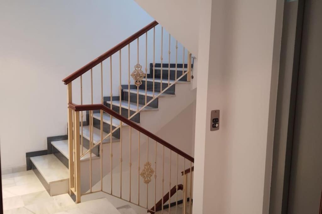 Apartamento Junto A Catedral Lägenhet Granada Exteriör bild